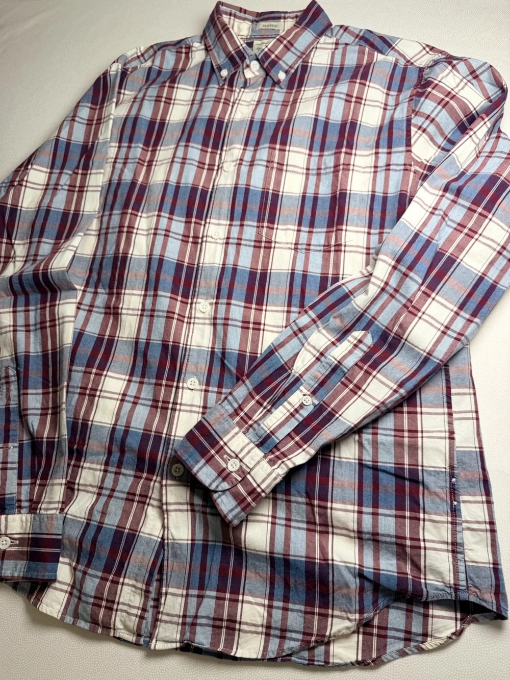 J.Crew Mens Medium Classic Fit Plaid Button Down Shirt Burgundy Blue Cotton